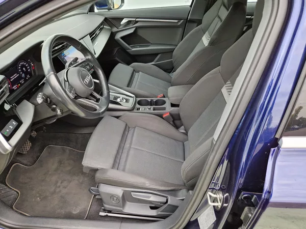 Audi A3 S-Line 35 TFSI - foto 27