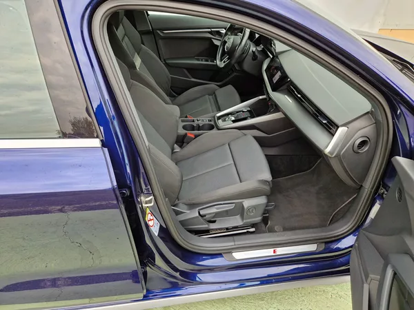 Audi A3 S-Line 35 TFSI - foto 33