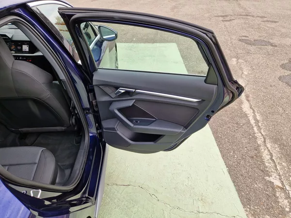 Audi A3 S-Line 35 TFSI - foto 34