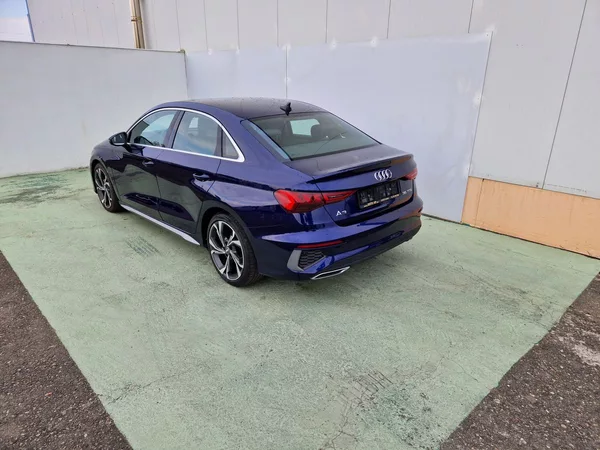 Audi A3 S-Line 35 TFSI - foto 4