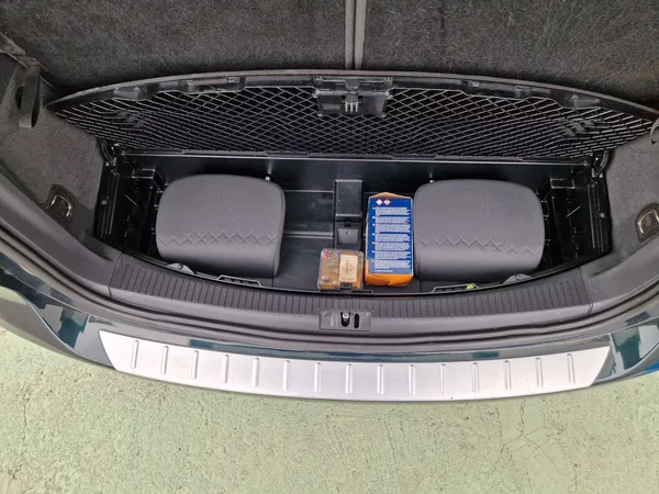 Volkswagen Touran Comfortline 1.2 TSI 7 míst - foto 13