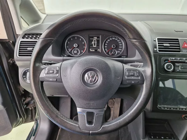 Volkswagen Touran Comfortline 1.2 TSI 7 míst - foto 15