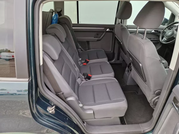 Volkswagen Touran Comfortline 1.2 TSI 7 míst - foto 33