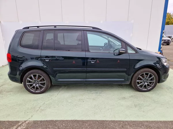 Volkswagen Touran Comfortline 1.2 TSI 7 míst - foto 5