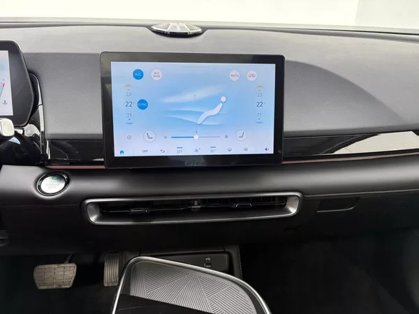 BAIC X5 1.5, 138kW, A/T, Kamera, PANO - foto 12