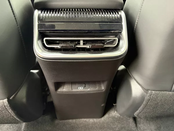 BAIC X5 1.5, 138kW, A/T, Kamera, PANO - foto 20