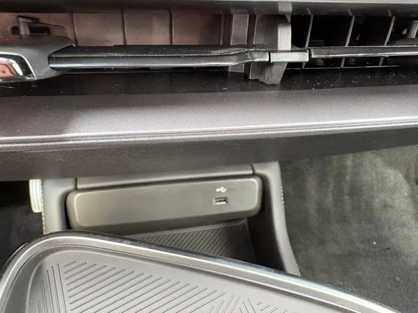 BAIC X5 1.5, 138kW, A/T, Kamera, PANO - foto 21