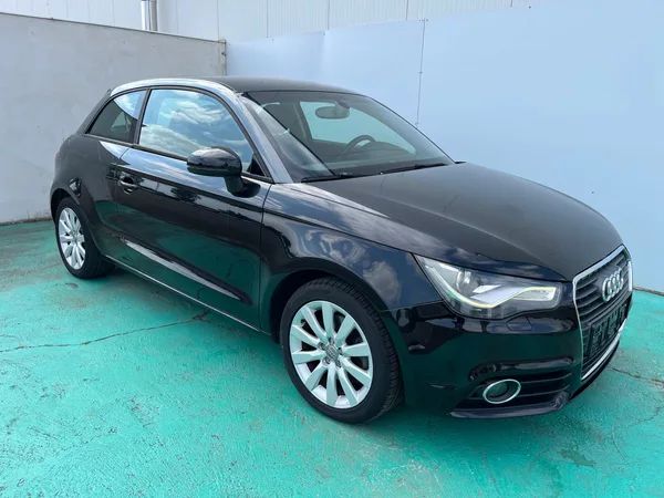 Audi A1 1.4 Klima, Výhřevy, Senzory