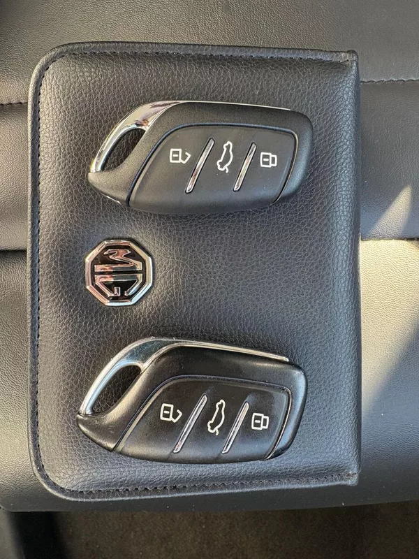MG ZS 1.0TGI Elegance, Navi, Kamera - foto 19