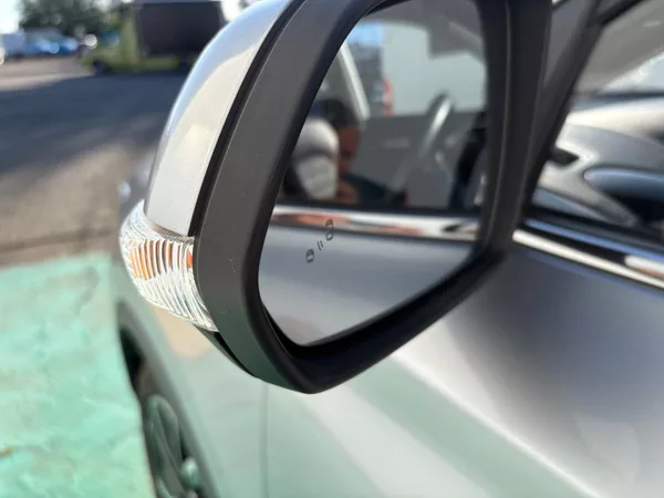 MG ZS 1.0TGI Elegance, Navi, Kamera - foto 21