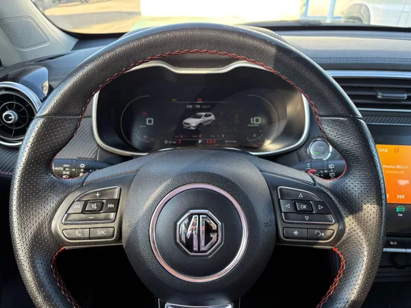 MG ZS 1.0TGI Elegance, Navi, Kamera - foto 8