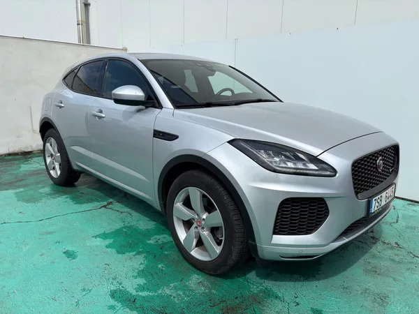 Jaguar E-Pace D180 R-Dynamic AWD