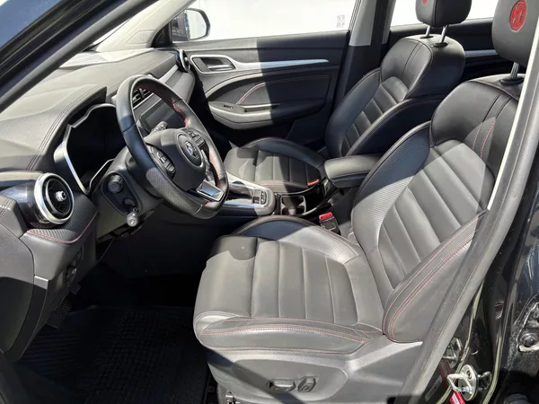 MG ZS 1.0TGI AUT. Eleg, Navi, Kamera - foto 6