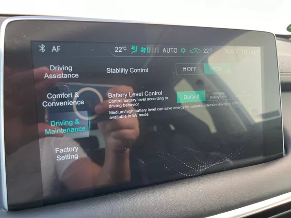 MG EHS 1.5TGI, 119kW, Plug-in Hybrid - foto 27