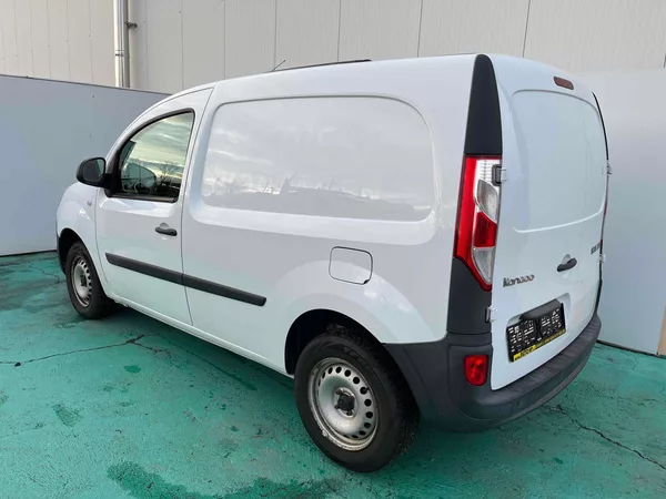 Renault Kangoo 1.5 dCi, AC, Posuvná střecha - foto 5