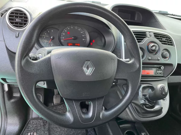 Renault Kangoo 1.5 dCi, AC, Posuvná střecha - foto 9