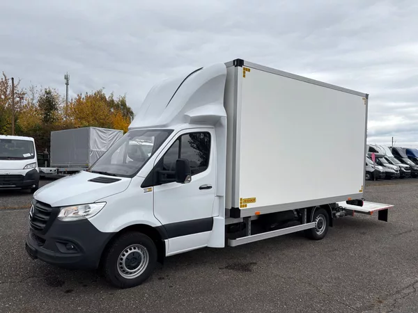 Mercedes-Benz Sprinter 319CDI, 8 palet, Hydr. čelo