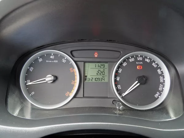 Škoda Roomster 1.2HTP 51kW Klima Tažné PDC - foto 12