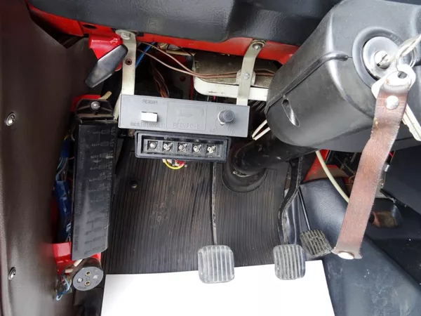 Moskvič IZH 21251Kombi - foto 12