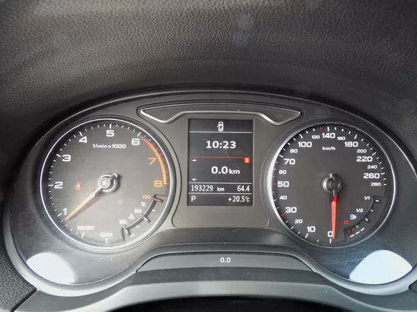 Audi A3 1.4TSI 110kW DSG Sline Xenon - foto 13
