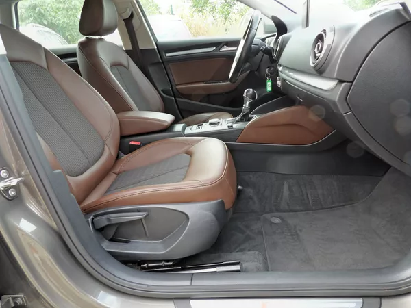 Audi A3 1.4TSI 110kW DSG Sline Xenon - foto 18