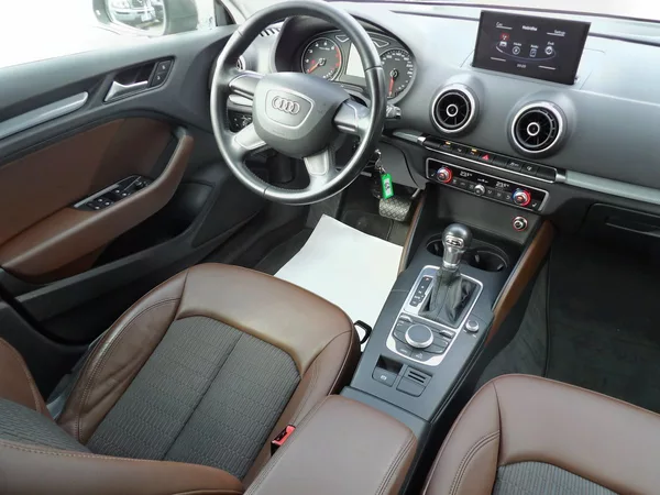 Audi A3 1.4TSI 110kW DSG Sline Xenon - foto 19