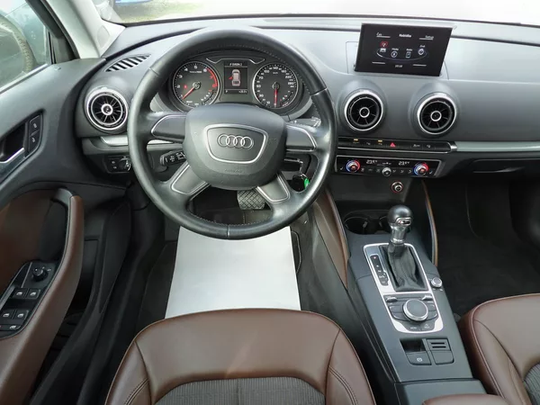 Audi A3 1.4TSI 110kW DSG Sline Xenon - foto 8
