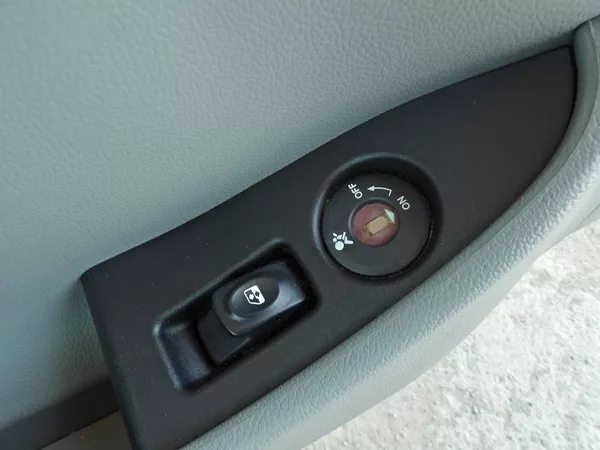 Renault Kangoo 1.2i 16v 55kW Klimatizace - foto 13