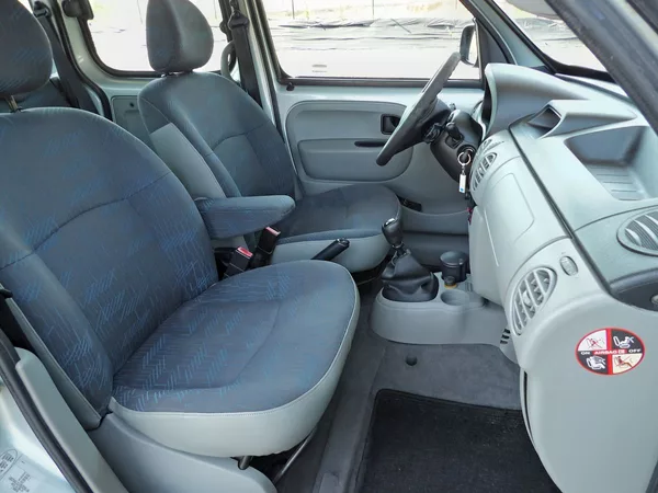 Renault Kangoo 1.2i 16v 55kW Klimatizace - foto 18