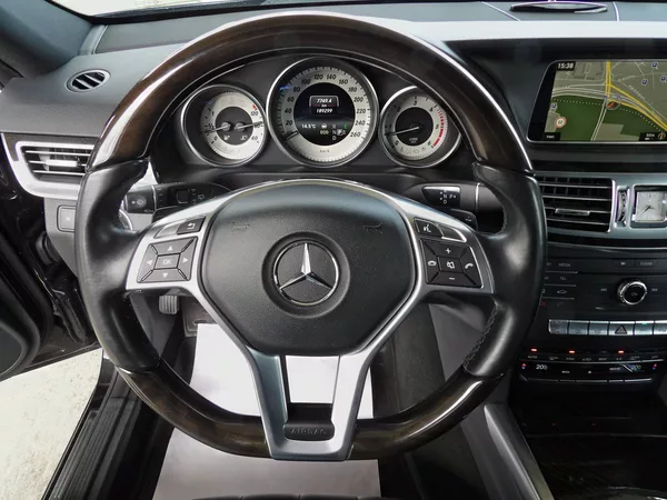 Mercedes-Benz Třídy E 350d 4Matic Airmatic TZ 360° - foto 15