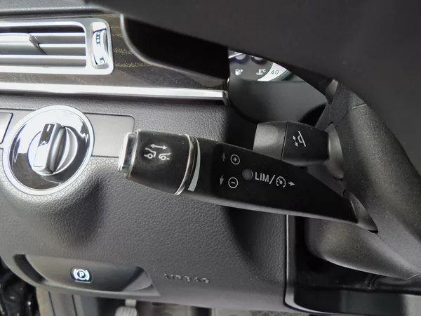 Mercedes-Benz Třídy E 350d 4Matic Airmatic TZ 360° - foto 19
