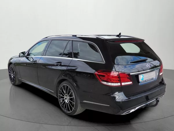 Mercedes-Benz Třídy E 350d 4Matic Airmatic TZ 360° - foto 3