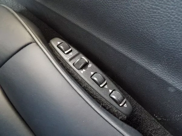 Mercedes-Benz Třídy E 350d 4Matic Airmatic TZ 360° - foto 32