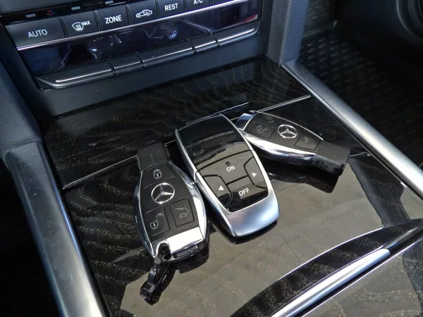 Mercedes-Benz Třídy E 350d 4Matic Airmatic TZ 360° - foto 33