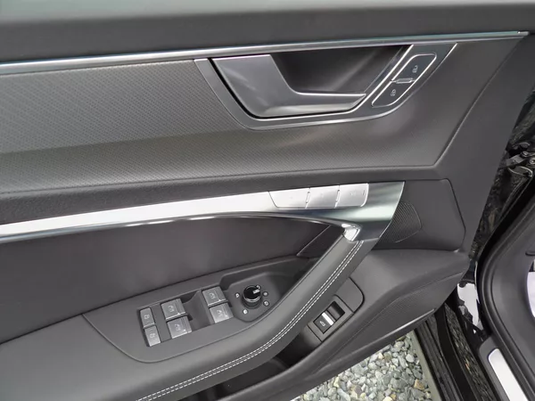 Audi A6 Allroad 50TDI Matrix B&O HuD TZ 360° - foto 30