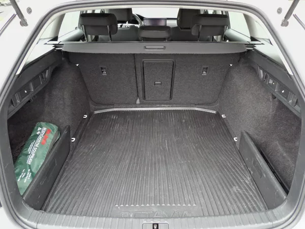 Škoda Octavia 1.5TSI DSG Style+ Tažné ČR DPH - foto 26