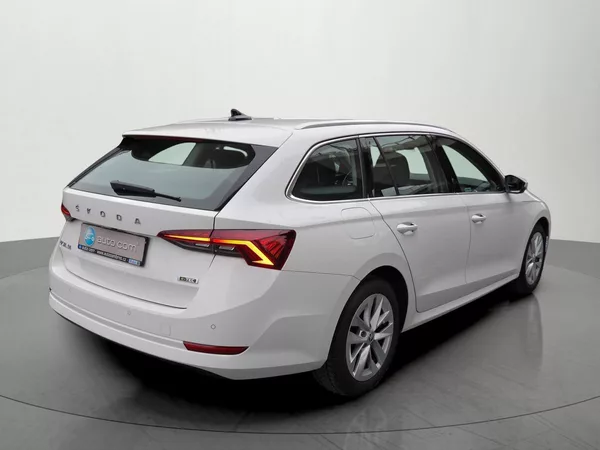 Škoda Octavia 1.5TSI DSG Style+ Tažné ČR DPH - foto 4