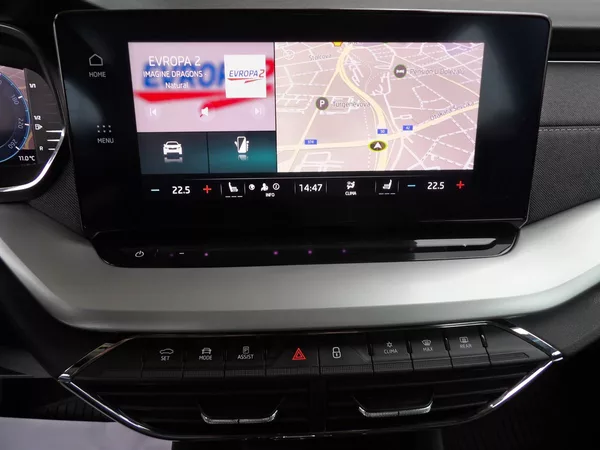 Škoda Octavia 1.5TSI DSG Style+ Tažné ČR DPH - foto 8