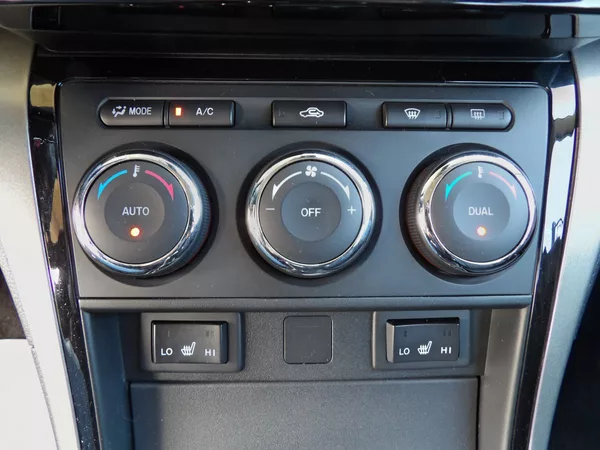 Mazda 6 1.8 MZR BOSE Tempomat Výhřev - foto 10