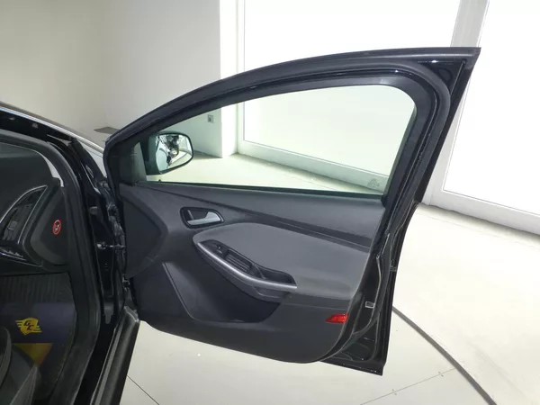 Ford Focus 1,6TDCI-77KW*KLIMATIZACE - foto 15