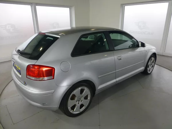 Audi A3 2,0TDI*QUATTRO**ALU KOLA**DIGI - foto 5