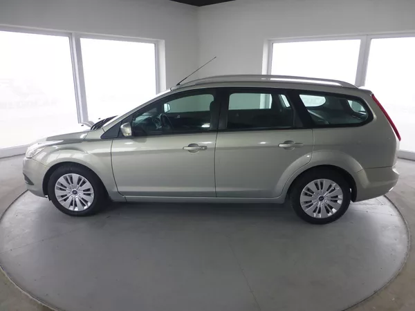 Ford Focus 1,6TDCI-80KW-KLIMATIZACE*TAŽNÉ - foto 8