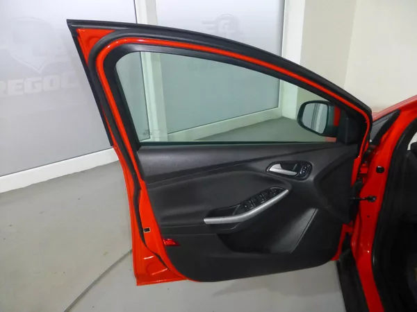 Ford Focus 1,5T-110KW*ALU*PARK.S*PŮVOD ČR - foto 9