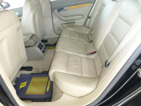 Audi A6 3,0TDI**QUATTRO**NAVIG**XENONY - foto 14