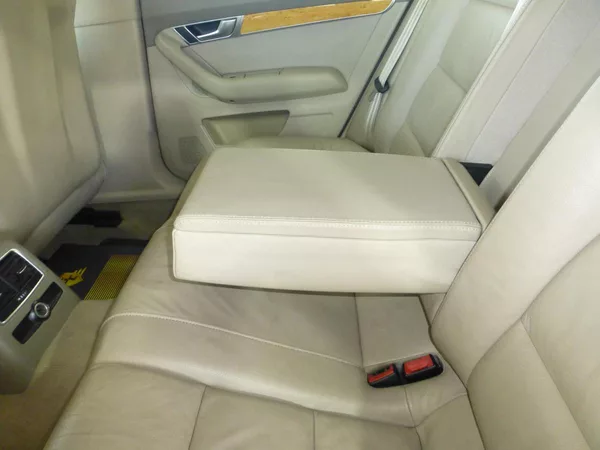 Audi A6 3,0TDI**QUATTRO**NAVIG**XENONY - foto 15
