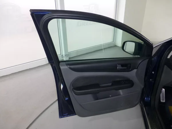 Ford Focus 1,6TDCI-80KW*KLIMATIZACE**ALU* - foto 10