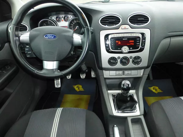 Ford Focus 1,6TDCI-80KW*KLIMATIZACE**ALU* - foto 16