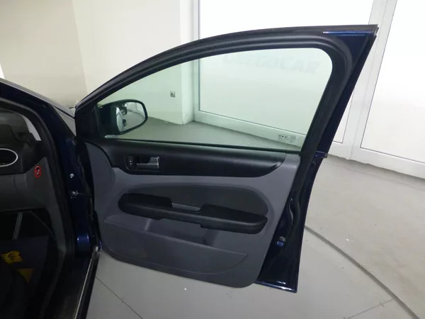 Ford Focus 1,6TDCI-80KW*KLIMATIZACE**ALU* - foto 17