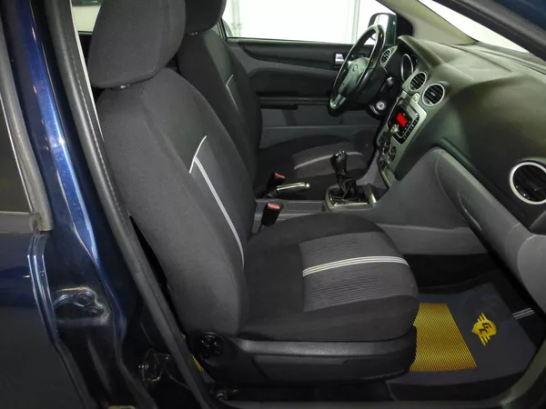 Ford Focus 1,6TDCI-80KW*KLIMATIZACE**ALU* - foto 18