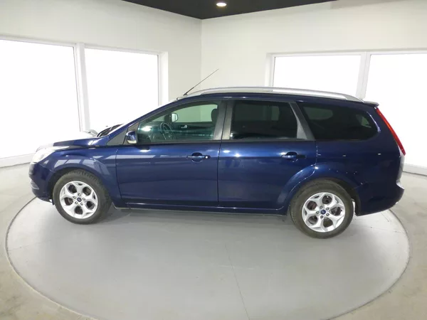 Ford Focus 1,6TDCI-80KW*KLIMATIZACE**ALU* - foto 9